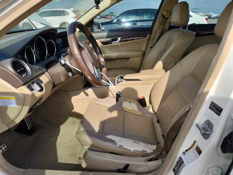 Продаж на аукціоні авто 2014 Mercedes-benz C, vin: WDDGF4HB2EG210985, номер лоту: 56337636
