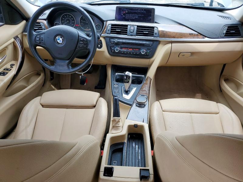 2015 Bmw 320 მანქანა იყიდება აუქციონზე, vin: WBA3C3G51FNS75621, აუქციონის ნომერი: 58829856