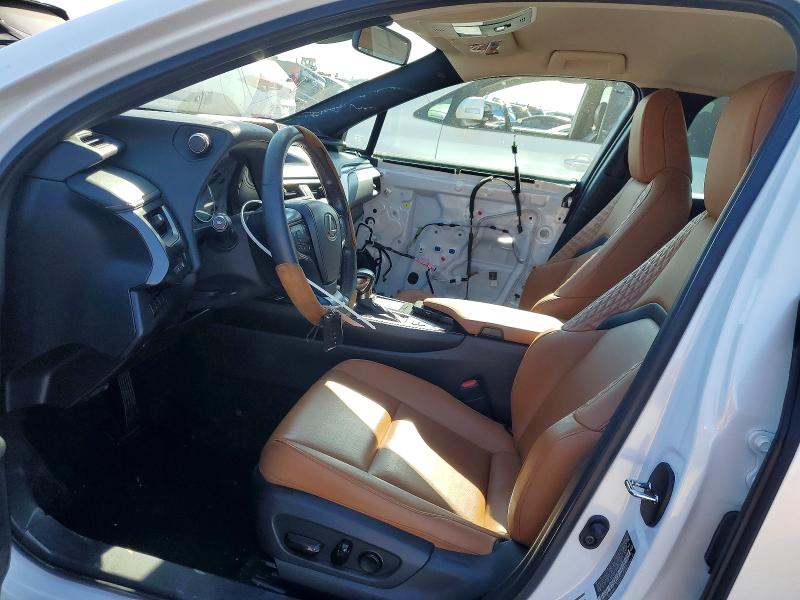 58064916 :رقم المزاد ، JTHX9JBH2M2040389 vin ، 2021 Lexus Ux مزاد بيع