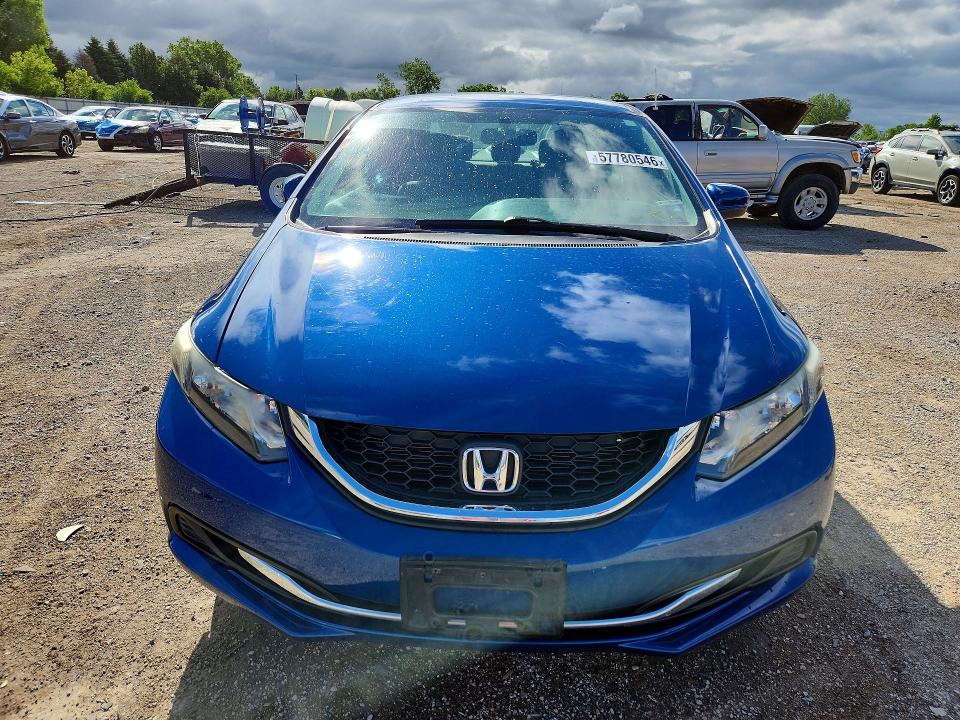 Продажа на аукционе авто 2015 Honda Civic, vin: 2HGFB2F57FH563992, номер лота: 57780546