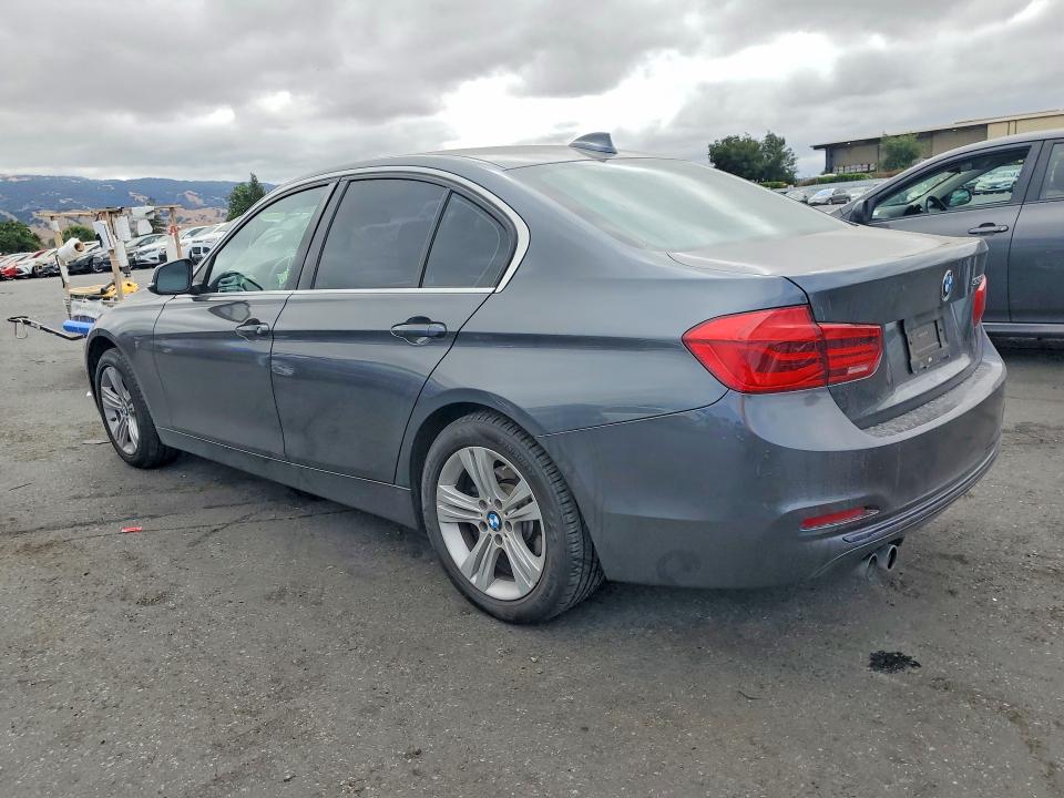 57919376 :رقم المزاد ، WBA8B9C50JAE22466 vin ، 2018 Bmw 330 مزاد بيع