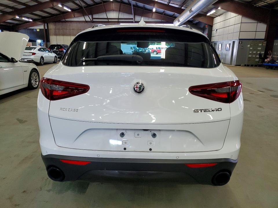 2022 Alfa Romeo Stelvio მანქანა იყიდება აუქციონზე, vin: ZASPAJAN1N7D47094, აუქციონის ნომერი: 58875016