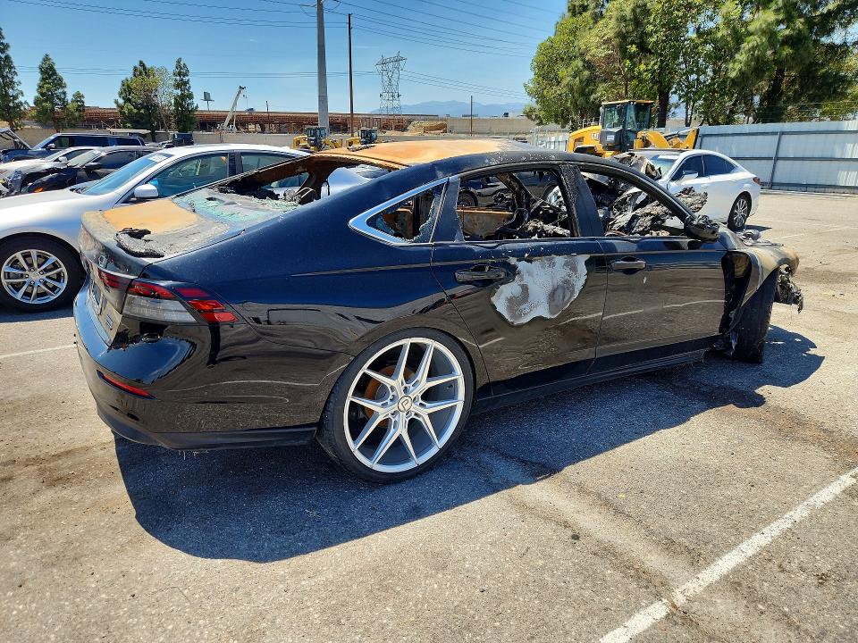 57361576 :رقم المزاد ، 1HGCY2F58PA057976 vin ، 2023 Honda Accord مزاد بيع