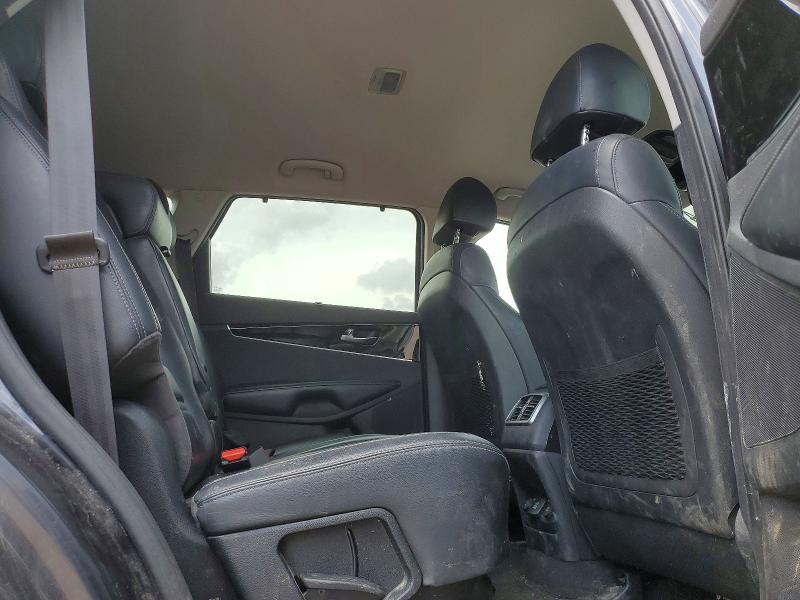 Продажа на аукционе авто 2018 Kia Sorento, vin: 5XYPHDA57JG377655, номер лота: 41634276