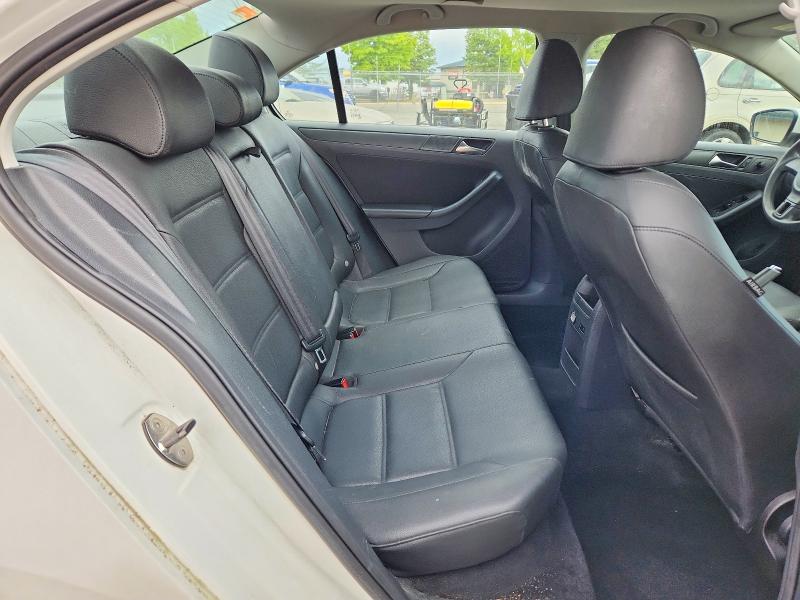 55914416 :رقم المزاد ، 3VWDZ7AJ8BM375154 vin ، 2011 Volkswagen Jetta مزاد بيع