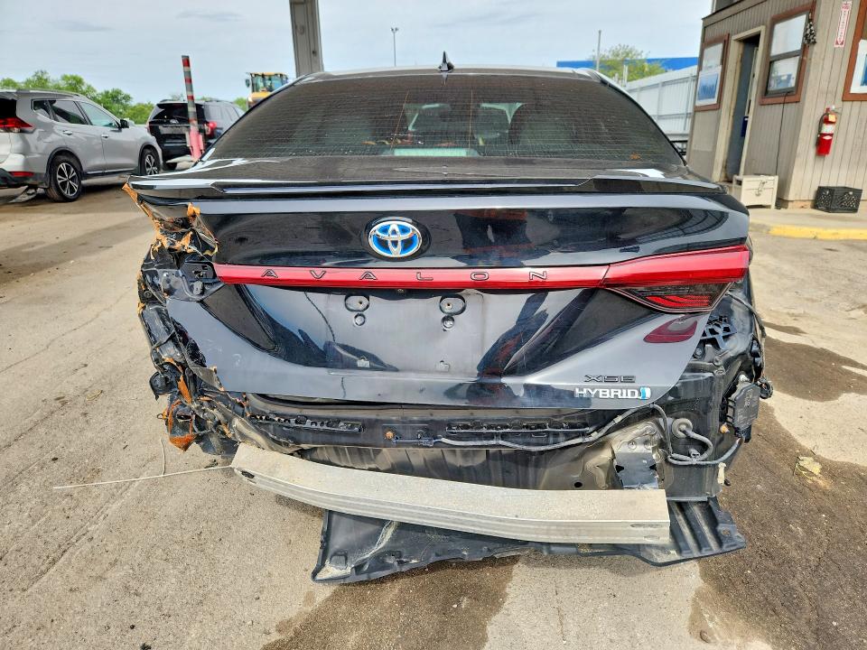 Продаж на аукціоні авто 2019 Toyota Avalon Hybrid, vin: 4T1B21FB4KU001600, номер лоту: 57643056