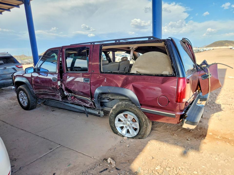 57595366 :رقم المزاد ، 3GKFK16R0VG525681 vin ، 1997 Gmc Suburban مزاد بيع