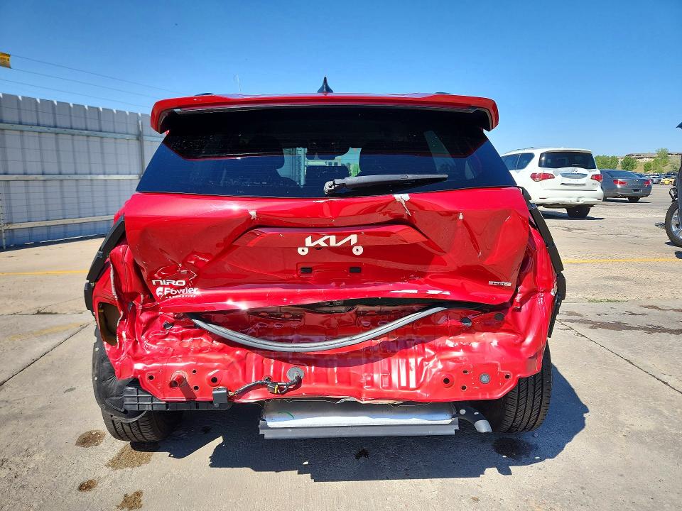 59013316 :رقم المزاد ، KNDCR3LE2P5059737 vin ، 2023 Kia Niro مزاد بيع
