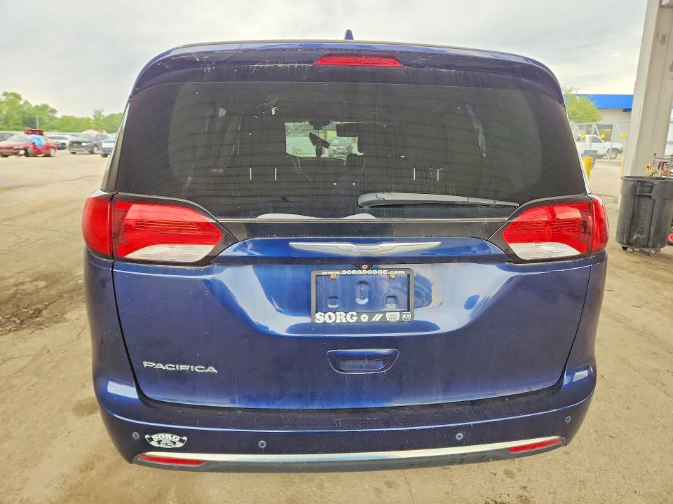 Продаж на аукціоні авто 2017 Chrysler Pacifica, vin: 2C4RC1EG9HR669802, номер лоту: 58875586