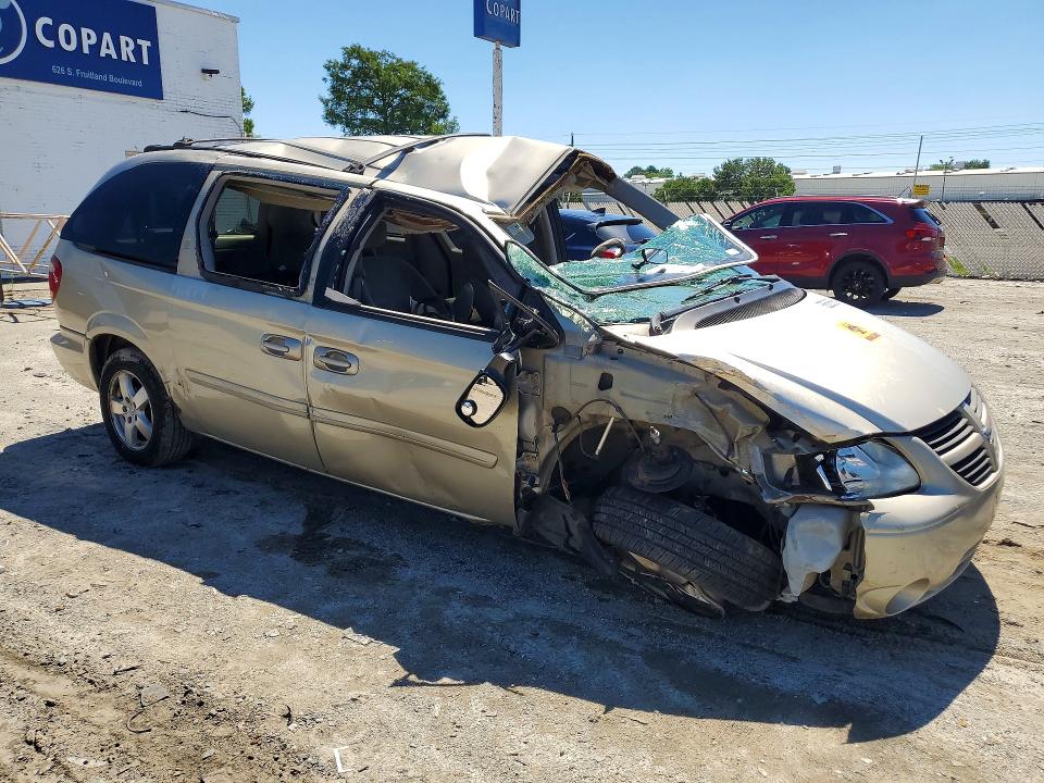 2005 Dodge Grand Caravan მანქანა იყიდება აუქციონზე, vin: 2D8GP44L65R243834, აუქციონის ნომერი: 58506556