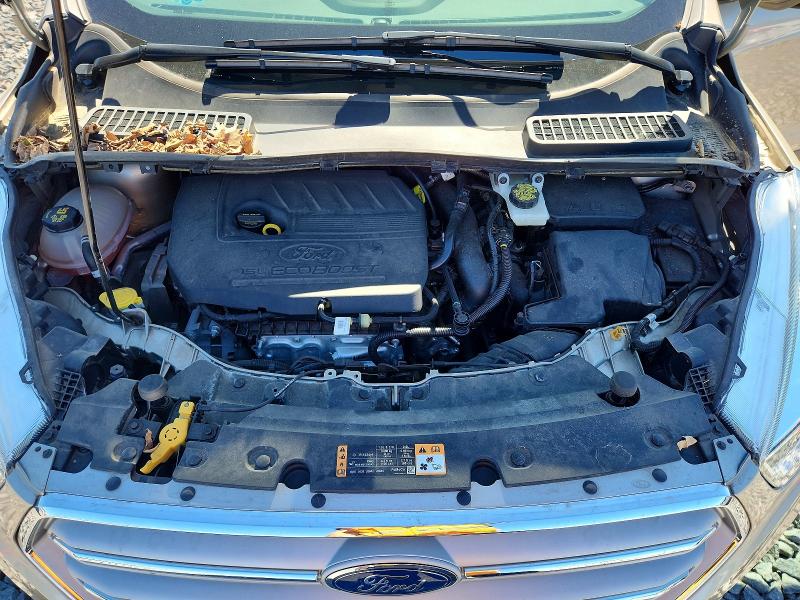 57852686 :رقم المزاد ، 1FMCU9GD9JUA97817 vin ، 2018 Ford Escape مزاد بيع