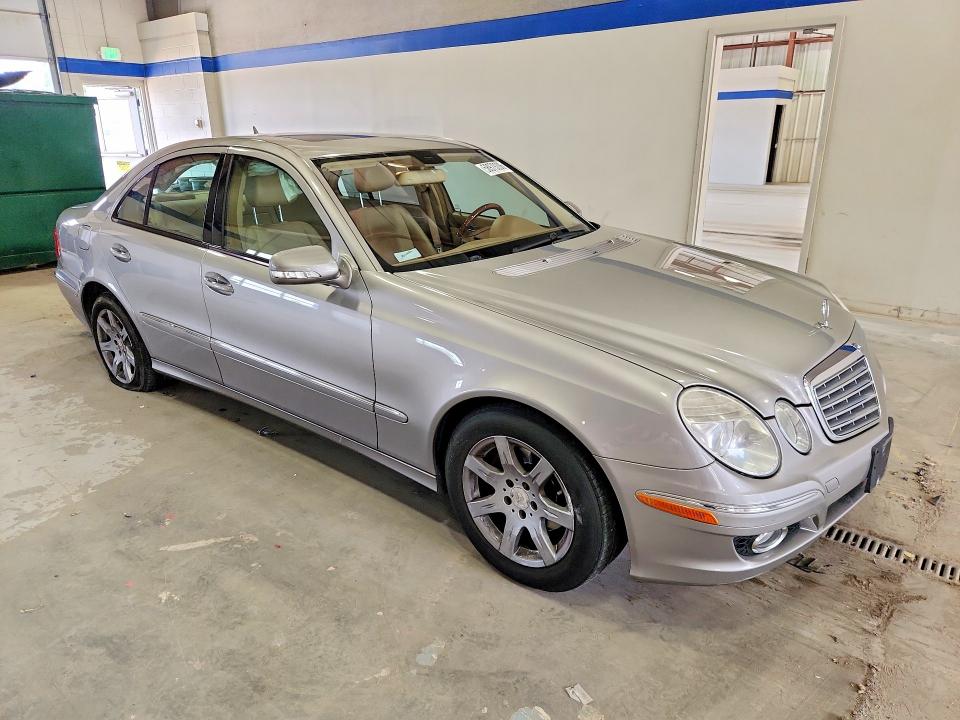 Продажа на аукционе авто 2008 Mercedes-benz E, vin: WDBUF22X38B207552, номер лота: 58979206