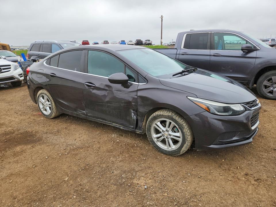 2017 Chevrolet Cruze მანქანა იყიდება აუქციონზე, vin: 1G1BE5SM5H7103420, აუქციონის ნომერი: 55038126