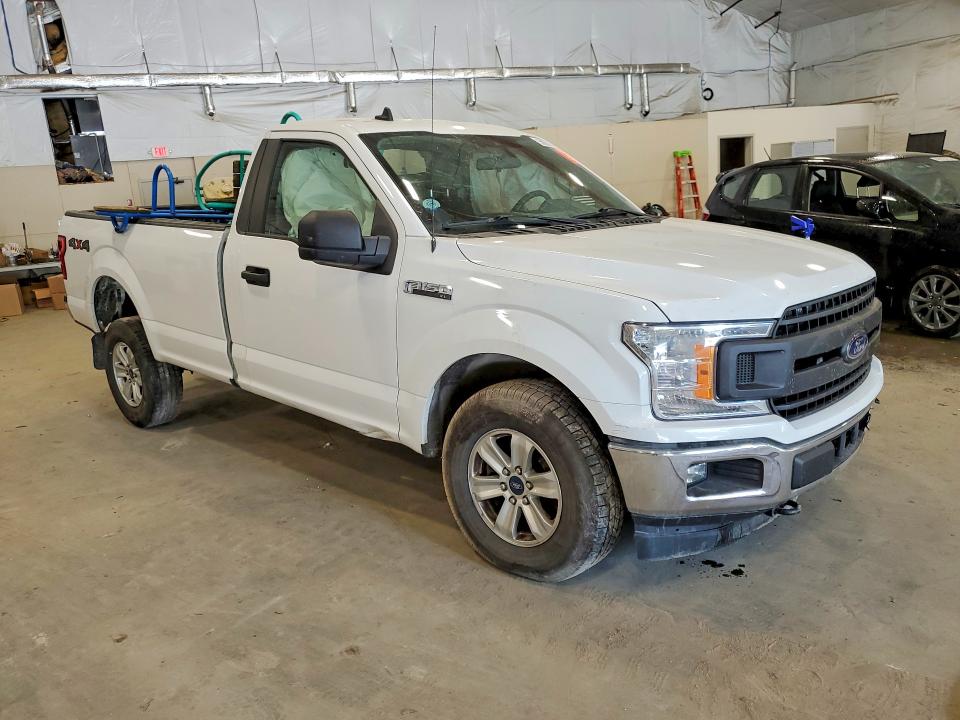 55827456 :رقم المزاد ، 1FTMF1EP4LKD04260 vin ، 2020 Ford F150 مزاد بيع