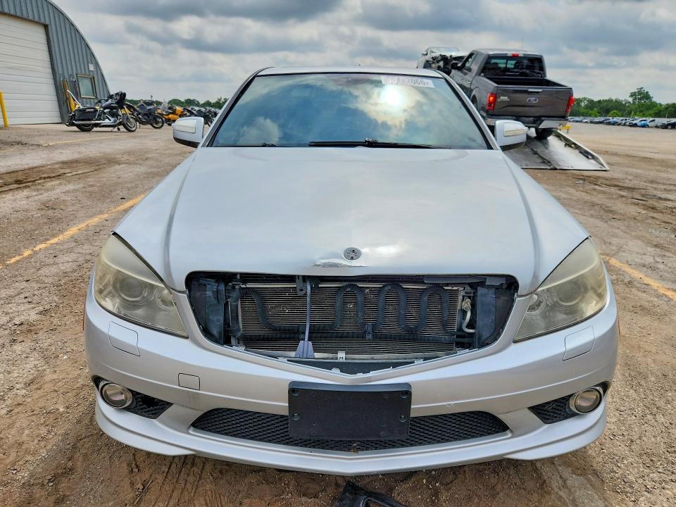 56177066 :رقم المزاد ، WDDGF56X68F036840 vin ، 2008 Mercedes-benz C مزاد بيع