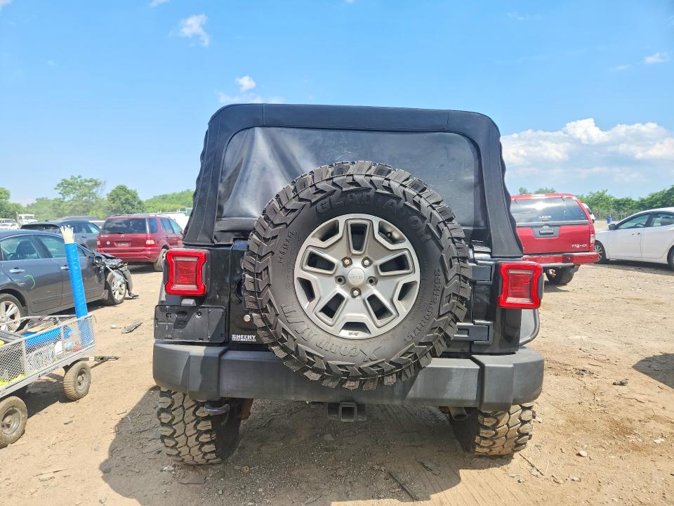 2015 Jeep Wrangler Unlimited მანქანა იყიდება აუქციონზე, vin: 1C4BJWFG3FL606073, აუქციონის ნომერი: 57880576