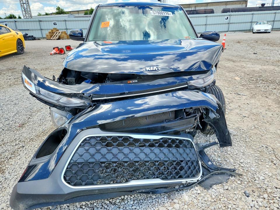 57900116 :رقم المزاد ، KNDJ23AU3M7761443 vin ، 2021 Kia Soul مزاد بيع