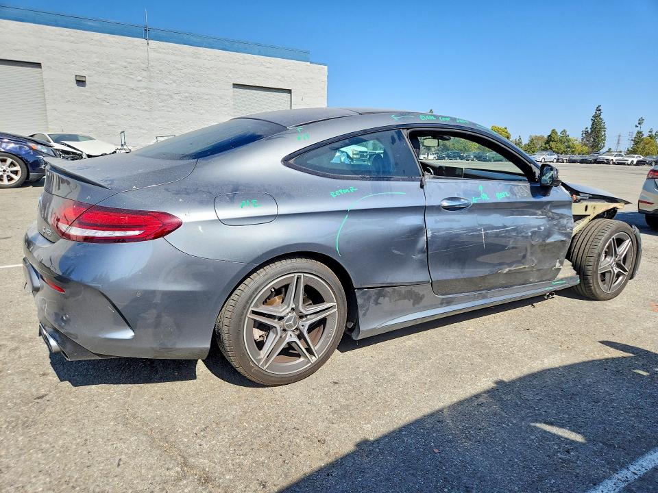 59000276 :رقم المزاد ، WDDWJ6EB3KF834029 vin ، 2019 Mercedes-benz C مزاد بيع