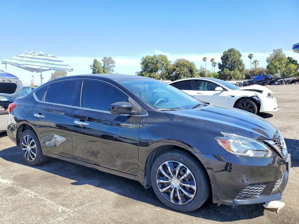 Продаж на аукціоні авто 2019 Nissan Sentra, vin: 3N1AB7AP1KY273155, номер лоту: 57154596