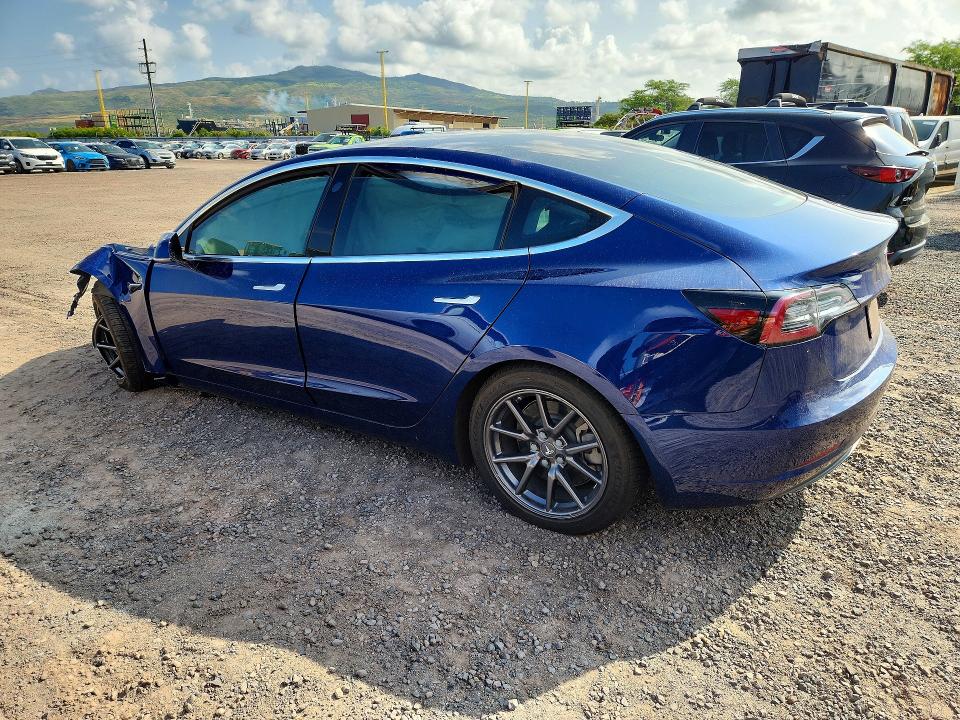 2020 Tesla Model 3 მანქანა იყიდება აუქციონზე, vin: 5YJ3E1EB1LF617153, აუქციონის ნომერი: 57896366