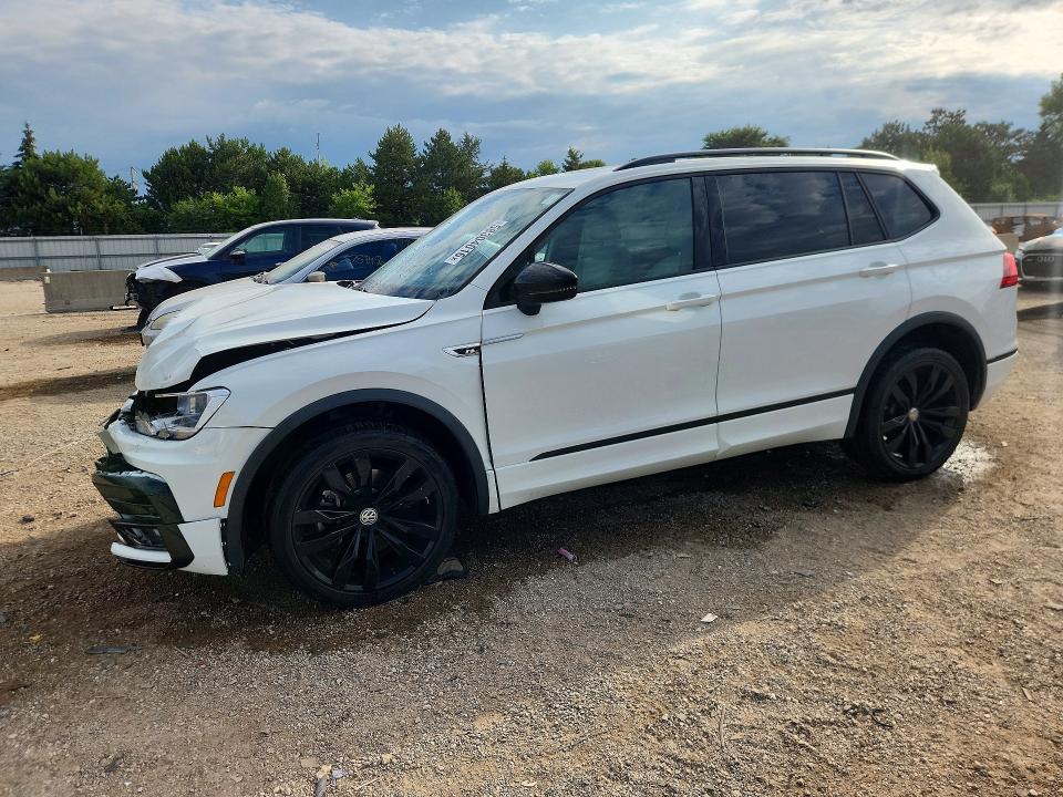 Продажа на аукционе авто 2020 Volkswagen Tiguan, vin: 3VV2B7AX2LM132347, номер лота: 58304016