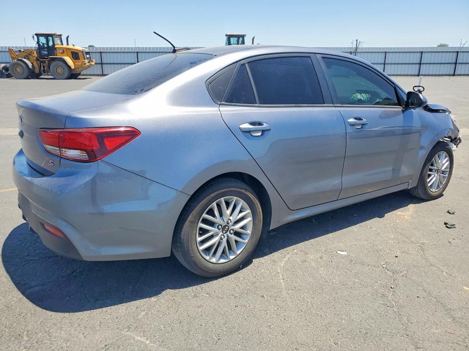 85995715 :رقم المزاد ، 3KPA24AD9LE318315 vin ، 2020 Kia Rio مزاد بيع