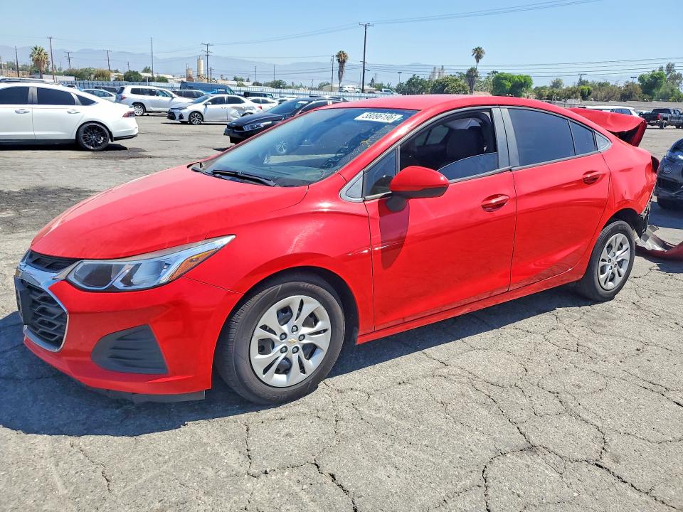 58096196 :رقم المزاد ، 1G1BJ5SM2K7102020 vin ، 2019 Chevrolet Cruze مزاد بيع