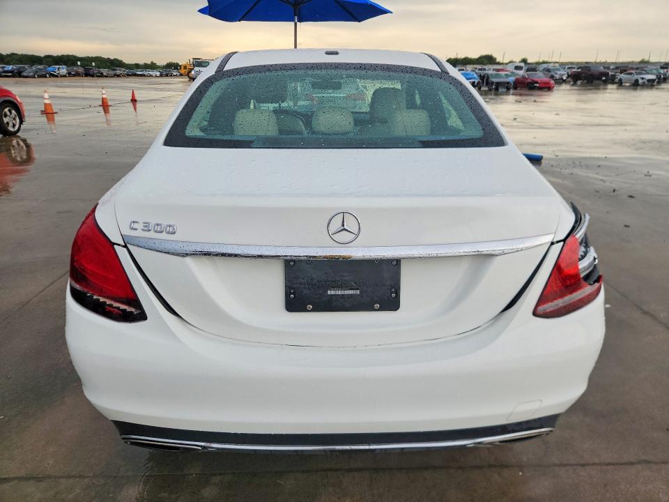 58168786 :رقم المزاد ، 55SWF8DB8KU293989 vin ، 2019 Mercedes-benz C مزاد بيع