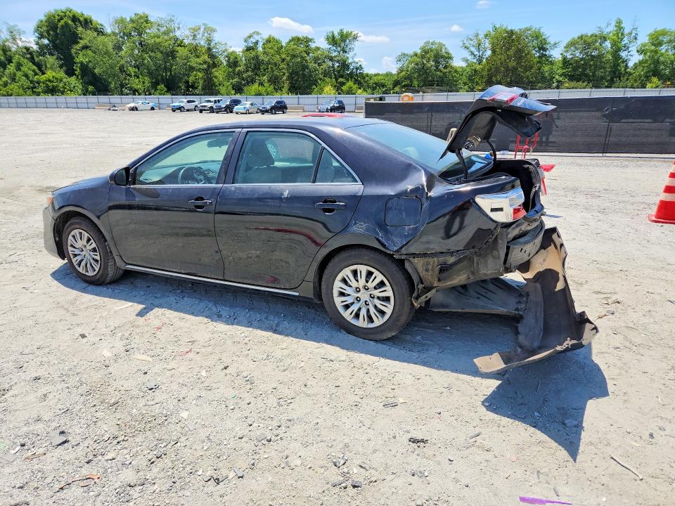 57399526 :رقم المزاد ، 4T1BF1FK4DU220757 vin ، 2013 Toyota Camry مزاد بيع