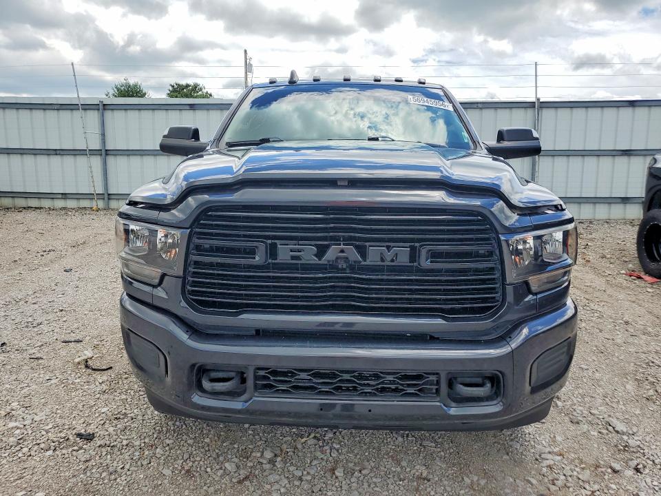 56945956 :رقم المزاد ، 3C6UR5CLXLG257183 vin ، 2020 Ram 2500 مزاد بيع