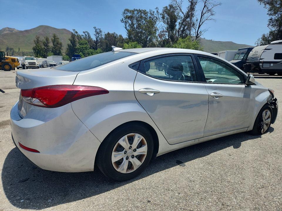 Продаж на аукціоні авто 2016 Hyundai Elantra, vin: 5NPDH4AE5GH789545, номер лоту: 55809006