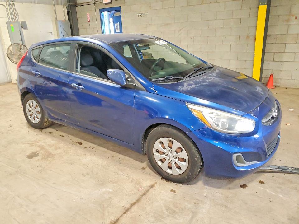 57617786 :رقم المزاد ، KMHCT5AE1FU204251 vin ، 2015 Hyundai Accent مزاد بيع