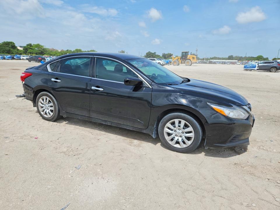 2016 Nissan Altima მანქანა იყიდება აუქციონზე, vin: 1N4AL3AP0GC111090, აუქციონის ნომერი: 55304826