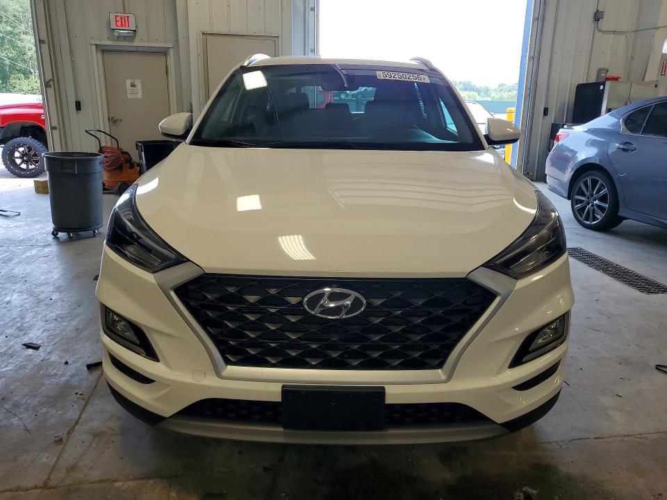 2020 Hyundai Tucson მანქანა იყიდება აუქციონზე, vin: KM8J3CAL8LU183615, აუქციონის ნომერი: 59250256