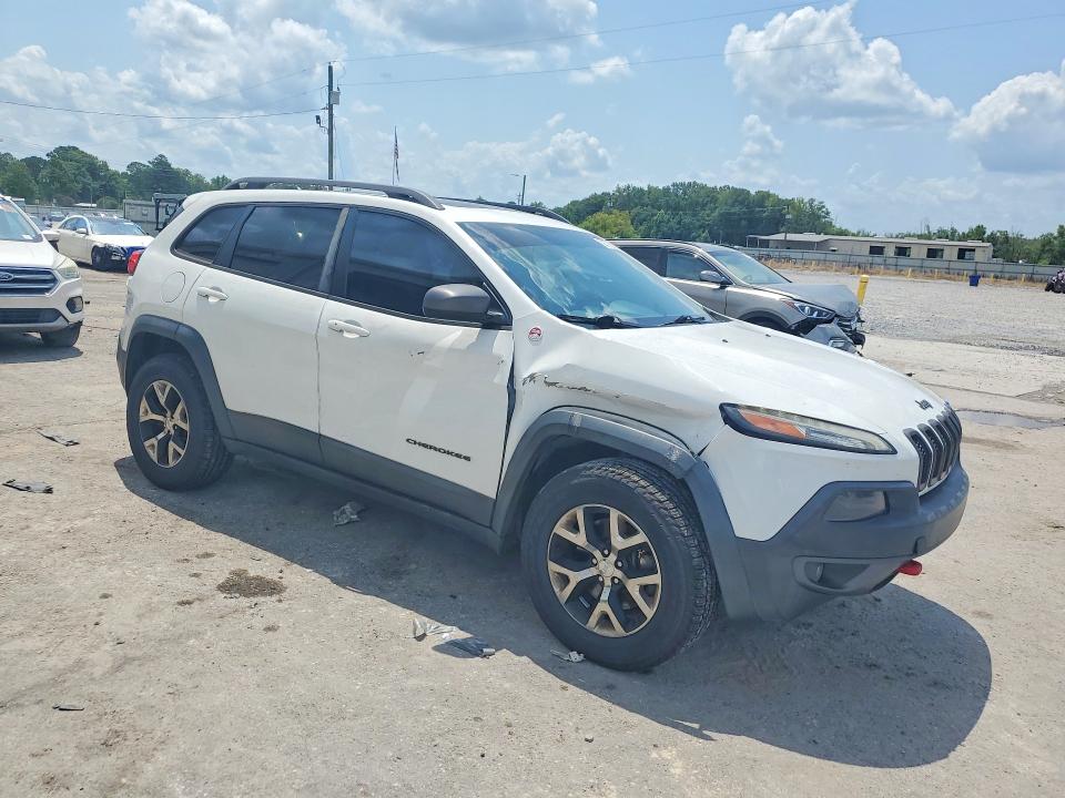 Продаж на аукціоні авто 2015 Jeep Cherokee, vin: 1C4PJMBSXFW552029, номер лоту: 58376686
