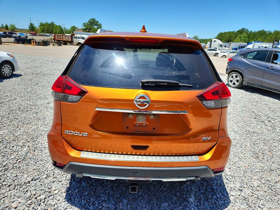 Продаж на аукціоні авто 2017 Nissan Rogue, vin: JN8AT2MT2HW147879, номер лоту: 56067746