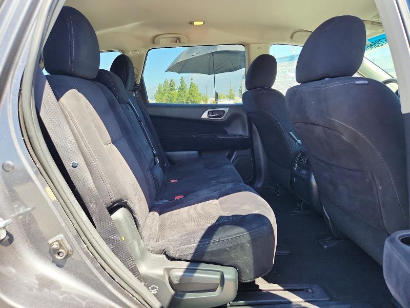 57572556 :رقم المزاد ، 5N1AR2MN5GC619211 vin ، 2016 Nissan Pathfinder مزاد بيع