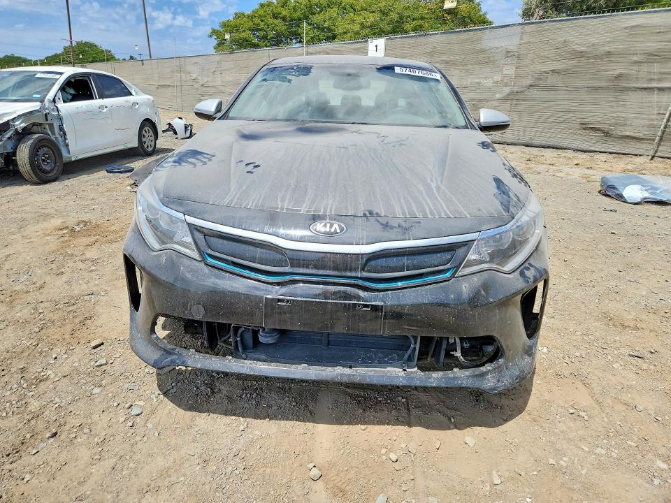 2017 Kia Optima Plug-in Hybrid მანქანა იყიდება აუქციონზე, vin: KNAGV4LD6H5014678, აუქციონის ნომერი: 57407686