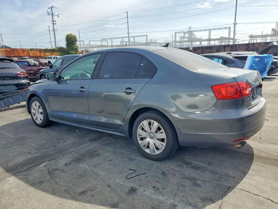 56275216 :رقم المزاد ، 3VWD17AJ0EM230279 vin ، 2014 Volkswagen Jetta مزاد بيع