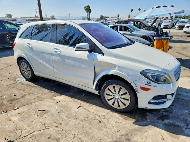 2016 Mercedes-benz B მანქანა იყიდება აუქციონზე, vin: WDDVP9AB3GJ009002, აუქციონის ნომერი: 55671206