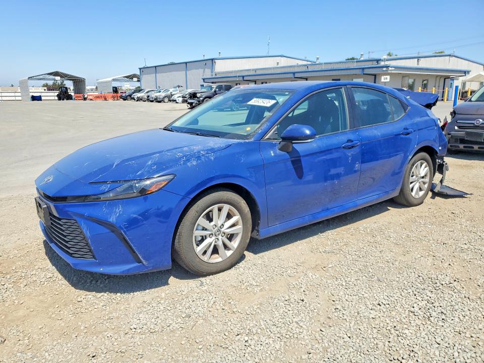 Auction sale of the 2025 Toyota Camry, vin: 4T1DAACK3SU075624, lot number: 58928436