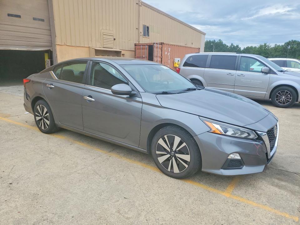 57530976 :رقم المزاد ، 1N4BL4DV3MN308016 vin ، 2021 Nissan Altima 2.5 Plat مزاد بيع