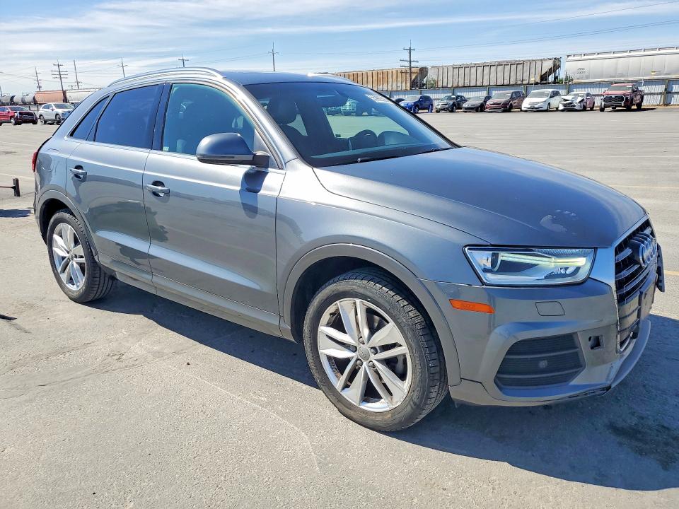 Продажа на аукционе авто 2016 Audi Q3, vin: WA1BFCFS6GR018892, номер лота: 55992326