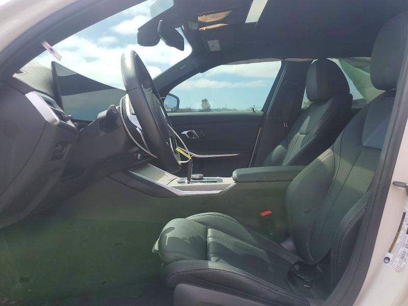57390366 :رقم المزاد ، 3MW69CW08S8F13771 vin ، 2025 Bmw 330i مزاد بيع