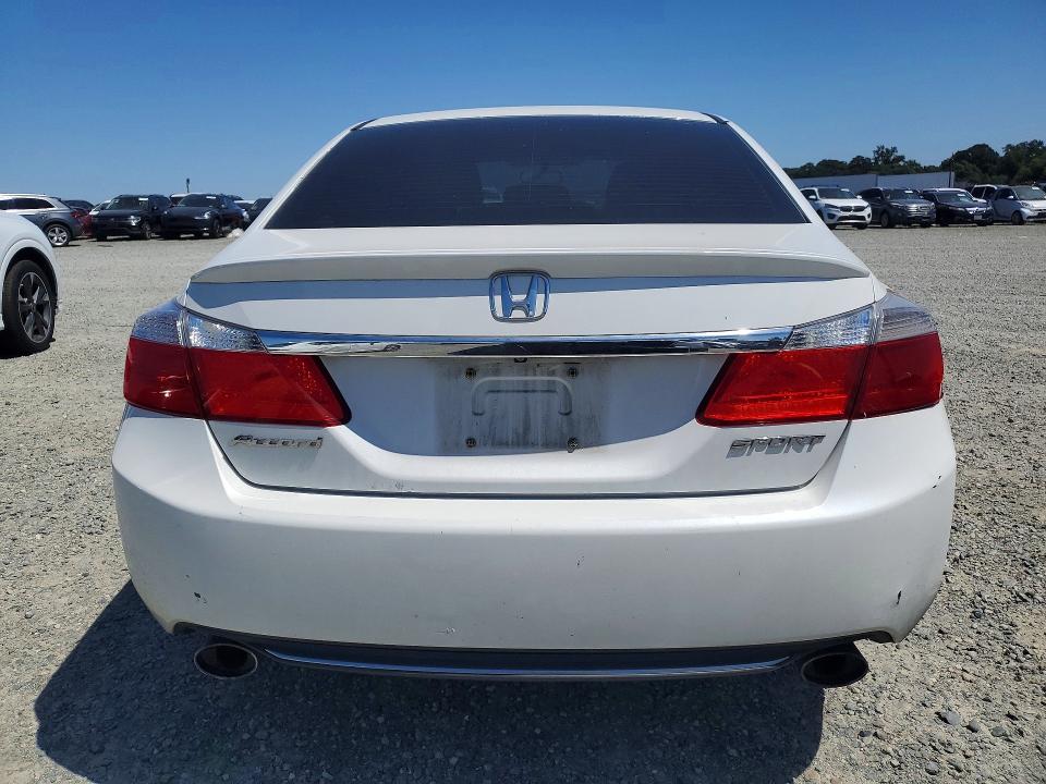 2015 Honda Accord მანქანა იყიდება აუქციონზე, vin: 1HGCR2F55FA042668, აუქციონის ნომერი: 55940336