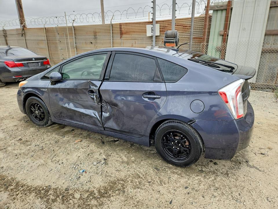 Продаж на аукціоні авто 2015 Toyota Prius, vin: JTDKN3DU5F1981793, номер лоту: 85618515