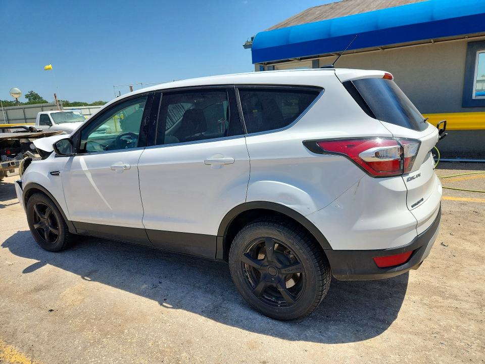 Продаж на аукціоні авто 2017 Ford Escape, vin: 1FMCU0GD0HUA28004, номер лоту: 56534726