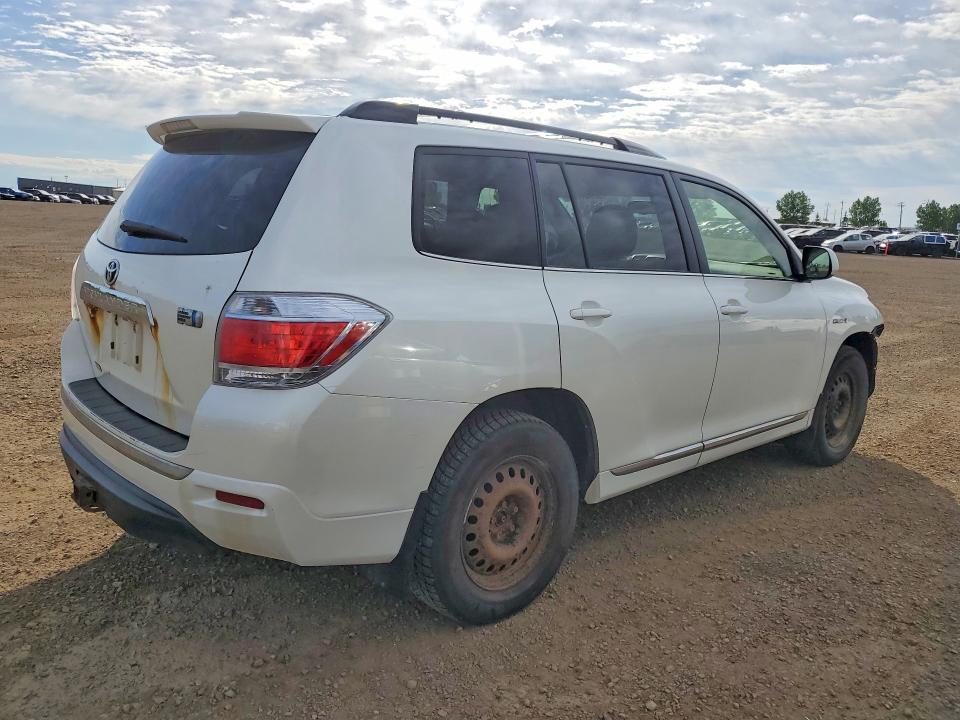 57751786 :رقم المزاد ، JTEBC3EH0D2011957 vin ، 2013 Toyota Highlander مزاد بيع