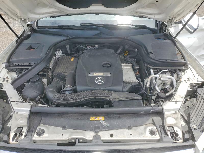 55389456 :رقم المزاد ، WDC0G4KB8HV013458 vin ، 2017 Mercedes-benz Glc مزاد بيع