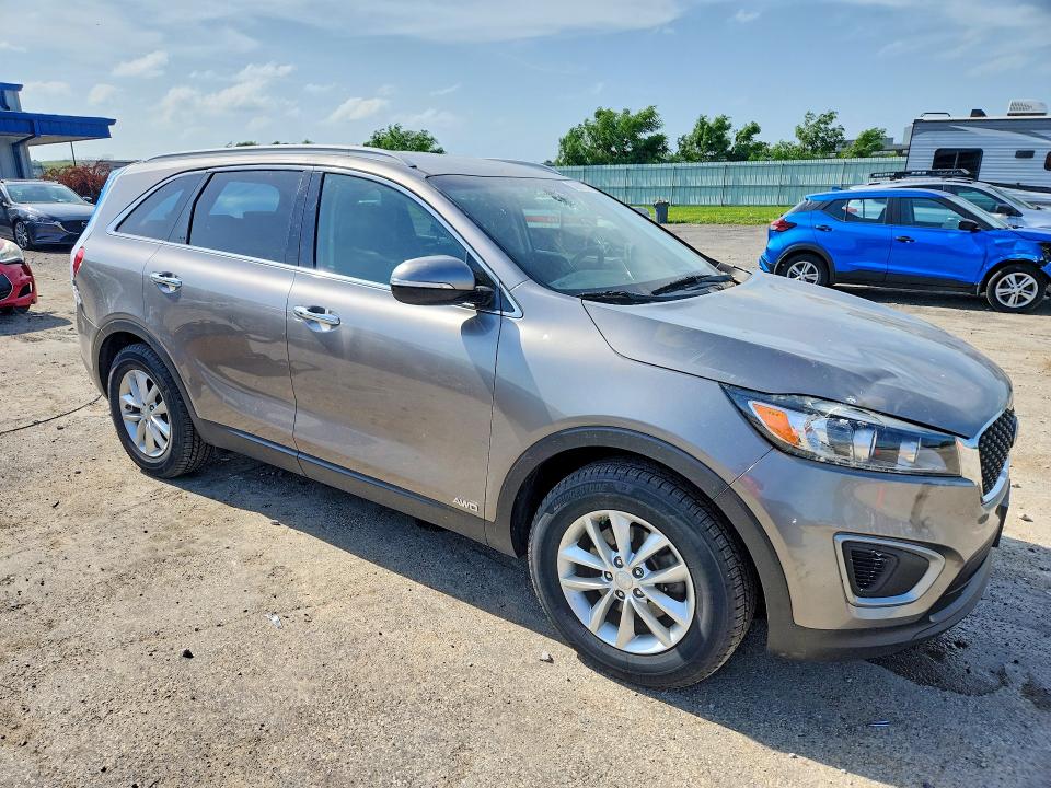 2017 Kia Sorento მანქანა იყიდება აუქციონზე, vin: 5XYPGDA3XHG286309, აუქციონის ნომერი: 58967256